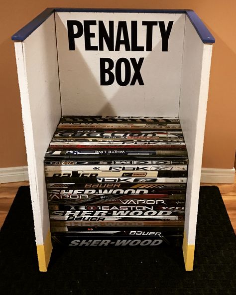 Penalty Box! Used broken sticks for the bench. Hockey Basement, Sports Furniture, Hockey Stick Furniture, Stick Tricks, Hockey Nursery, Card Box Ideas, Indoor Hockey, Buddy Bench, Hockey Diy