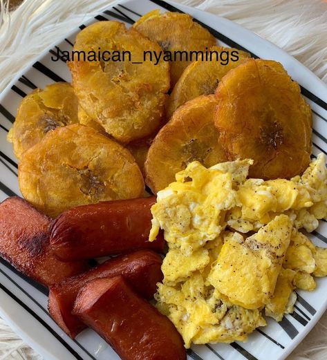 Good eats on Instagram: “#goodmorning #breakfast #breakfasttime #sausage #eggs #plantains #jamaica #jamaican #instagood #instagram #explore” Jamaican Breakfast Ideas, Jamaica Breakfast, Jamaican Meals, Caribbean Breakfast, Jamaican Breakfast, Pretty Lifestyle, Jamaica Food, High Protein Breakfast Recipes, Jamaican Food