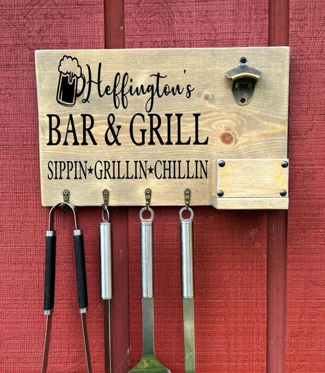 Personalized Grill Sign BBQ Utensil Holder Barbecue Tool - Etsy Bbq Utensil Holder Ideas, Bbq Signs Ideas, Bbq Utensil Holder, Bbq Bar, Bbq Wood, Husband Fathers Day Gifts, Grill Sign, Bbq Signs, Bbq Spice