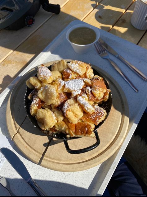 #austria #kaiserschmarrn #mountains #aesthetic #lowlights Austria Food, Ski Aesthetic, Mountain Aesthetic, Mountains Aesthetic, Austrian Recipes, Good Eat, Profile On Instagram, Foodie Travel, Low Lights