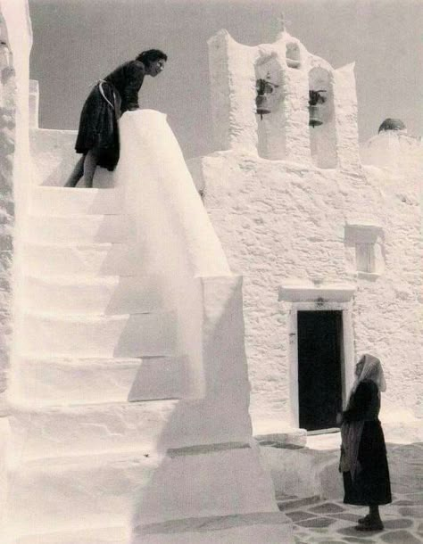 Arch Stairs, Cinematic Inspiration, Sifnos Greece, Greece Photos, Germany Castles, Santorini Island, Cyclades Islands, Greek Art, Vacation Photos