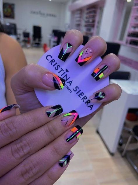 Summer Nails 2023, Beach Nail Art, Glamorous Nails, Nails 2023, Easter Nails, Neon Nails, Fire Nails, Fancy Nails, Short Acrylic Nails