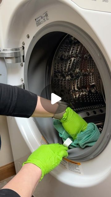 Brandon Pleshek on Instagram: "3 tips to keep your front load washing machine clean! #howto #cleaning #cleaningtips" How To Clean Washing Machine Front Load, Washing Machine Cleaning, Clean Washing Machine, Front Loading Washing Machine, March 21, Cleaning Hacks, Washing Machine, Home Diy, Audio