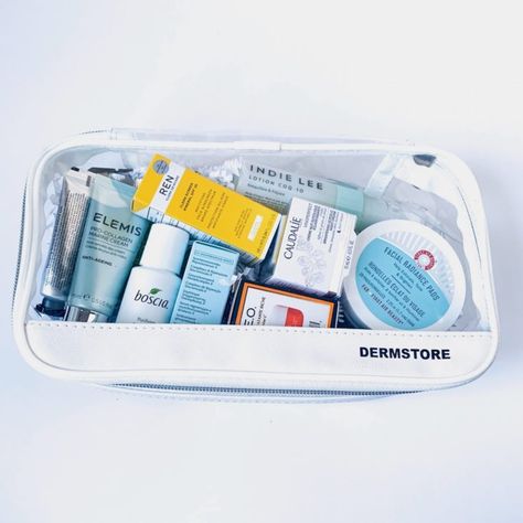 The Best of Dermstore Prestige kit includes items from Sunday Riley, Peter Thomas Roth, REN, and more! Check out our full review to see if this kit is worth it. Professional Skincare, Peter Thomas Roth, Sunday Riley, Professional Skin Care Products, Subscription Boxes, The Prestige, Worth It, Lotion