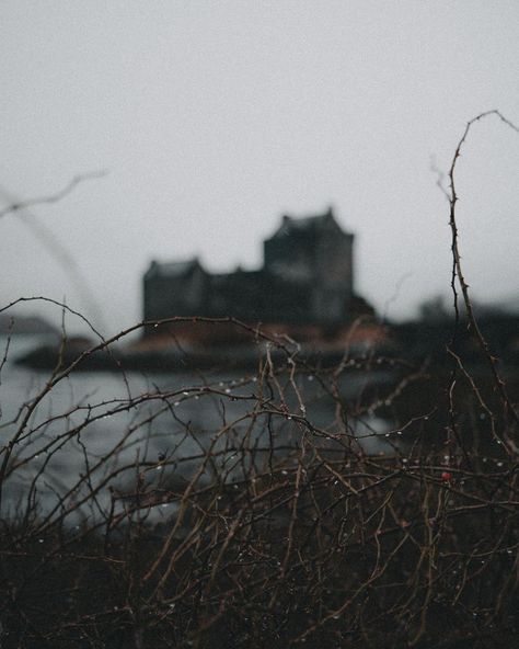 Rainy days in Scotland are a filmic vibe 🤍 Pinterest: https://www.pinterest.co.uk/billyclicks/ Instagram: https://www.instagram.com/billyclicks/ Tiktok: https://www.tiktok.com/@billy_clicks Website: billyclicks.uk Scottish Highlands Aesthetic, Victorian Mystery, Scotland Aesthetic, Aesthetic Film, Eilean Donan, Heavenly Places, Scottish Castles, Beautiful Places In The World, On Film