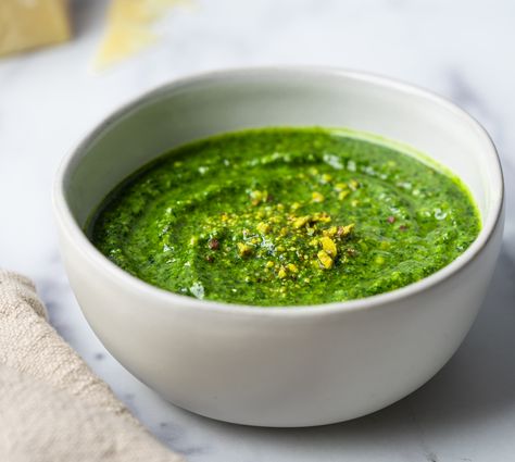 Spinach Pistachio Pesto Spinach Pesto, Roasted Red Pepper Soup, Red Pepper Soup, Pistachio Pesto, Walnut Pesto, Basil Recipes, Tail Gate, Green Veggies, Individual Servings