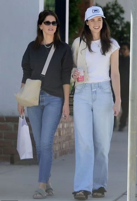 Katherine and Christina Schwarzenegger Christina Schwarzenegger, Katherine Schwarzenegger, Dressed Down, Blue Jeans, Blue Denim