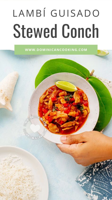 LAMBÍ GUISADO (STEWED CONCH) in a bowl with a bowl of rice. Conch Recipes, Guisado Recipe, Delicious Seafood Recipes, Supper Recipes, Main Course Recipes, Evening Meals, Healthy Crockpot Recipes, Recipe Video, Crockpot Recipes Easy