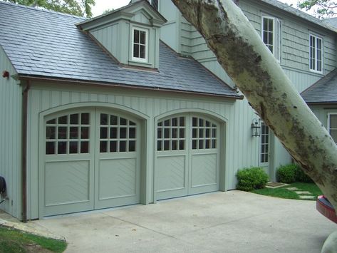 Arched Garage Doors, Garage Doors Uk, Single Garage Door, Custom Garage Doors, Garage Exterior, Interior Design Software, Garage Shed, Custom Garages, Garage Conversion