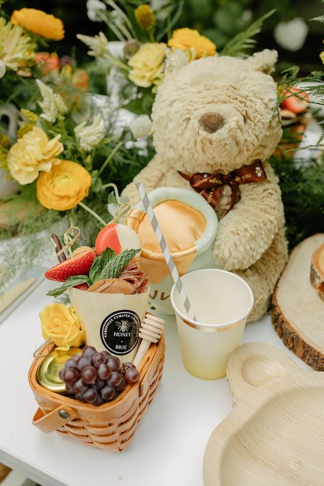 100 Acre Woods Party First Birthdays, Vintage Winnie The Pooh Birthday Party, Vintage Pooh Baby Shower Ideas, Winnie Poo, Vintage Pooh, 100 Acre Wood, Pooh Party, Winnie The Pooh Themes, Baby Shower Theme Decorations