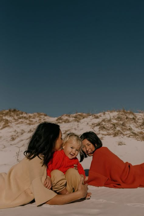 Family Photo Editorial, Palm Springs Family Photoshoot, Colorful Family Photos, Family Photos On Film, Film Family Photography, Beach Family Photos Film, Documentary Family Photography Beach, Mother Baby Photography, Family Beach Pictures