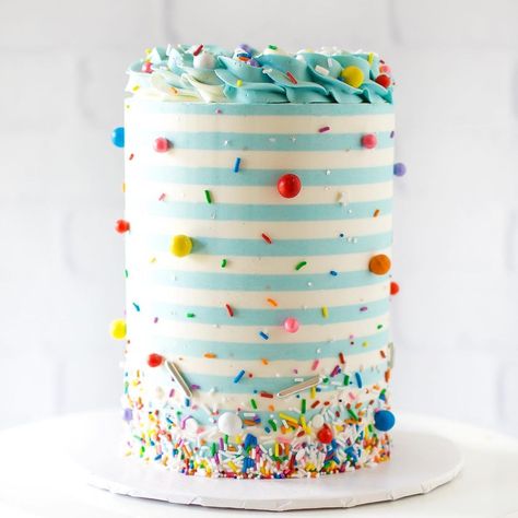 Pastel Rainbow Cake, Sprinkles Birthday Cake, Striped Cake, Rainbow Birthday Cake, 1st Birthday Cakes, Baby Boy Cakes, Sprinkle Cake, Funfetti Cake, Boy Birthday Cake