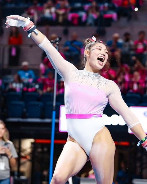 Florida Gators Gymnastics on Instagram: "What a performance ✨ ➡️ special appearance 🥳 #GoGators | #WeChomp" Florida Gators Gymnastics, Kayla Dicello, Florida Gymnastics, Gymnastics Aesthetic, College Gymnastics, Alina Kabaeva, Uneven Bars, Anna Pavlova, Gymnastics Photos