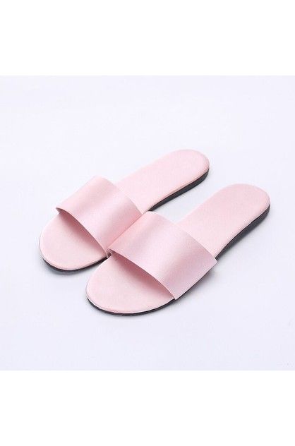 Casual Summer Flats, Ladies Slippers, Colorful Slippers, Indoor Outdoor Slippers, Slippers Online, Women Slides, Soft Slippers, Outdoor Slippers, Fashion Slippers