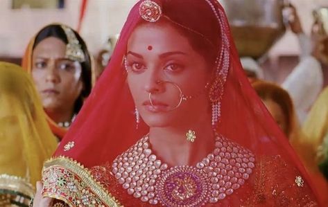 Aishwarya rai as a rajput queen Jashne Bahara, Jodha Akbar, Aishwarya Rai, Queen, Music, Kos