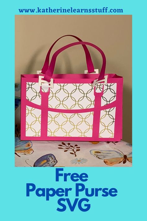 Free Paper Purse SVG. Great for Galentine's Day Gifts, Mother's Day Gifts, Bachelorette parties and more! This purse is quick and easy to make. Come check out this tutorial and Free paper Purse SVG. Gift Box Template Free, Diy Paper Purses, Relief Society Crafts, Flowers Paper Craft, Diy Bags No Sew, Paper Purses, Handbag Tutorial, Designs For Cricut, Make Paper Flowers