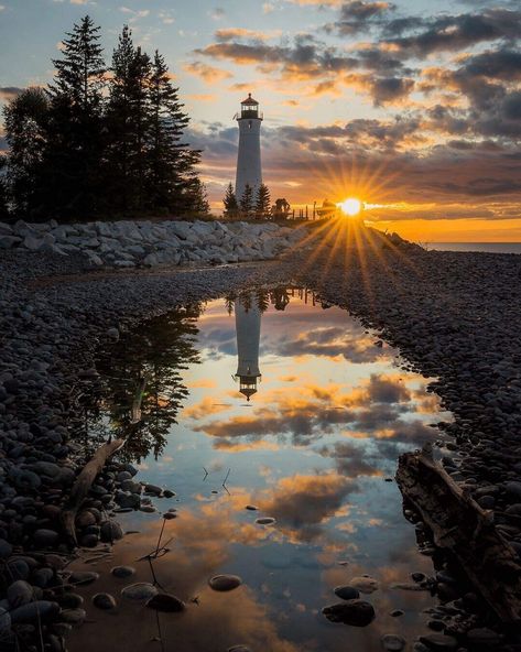 Crisp Point Lighthouse, Newberry, MI Crisp Point Lighthouse, Lighthouse Inspiration, Michigan Lighthouses, Willy Ronis, Lighthouse Photos, Lighthouse Pictures, Beautiful Lighthouse, Upper Peninsula, Roman Catholic Church