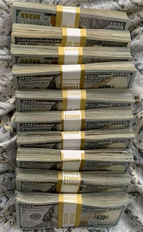 Stacks Of Money, Money Photo, 10000 Dollars, Money Buys Happiness, Money Vision Board, Wine Hair, Favorite Activity, Money Motivation, Money Pictures