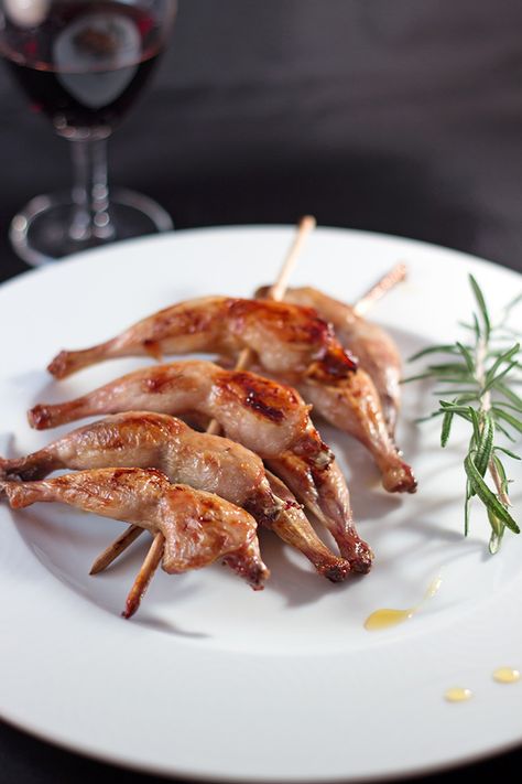 Quail Legs Recipe, Quail Recipes, Seafood Platter, Honey Glazed, Wild Game Recipes, Duck Recipes, Honey Glaze, Dinner Inspiration, Game Food