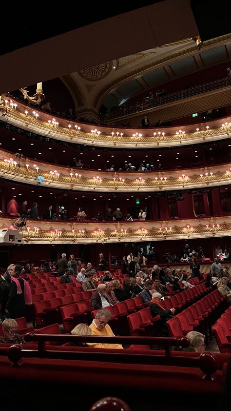 opera, london, city, nights out, interior Opera London, Opera Night, Opera Aesthetic, 5 Year Plan, Royal Opera House, Music Vibes, Grad Cap, Future Lifestyle, Dream Girl