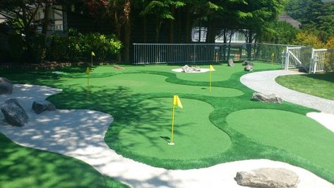 Is decorating a mini golf course expensive Backyard Golf Course Ideas, Home Mini Golf, Backyard Golf Course, Backyard Mini Golf, Backyard Golf, Indoor Mini Golf, Backyard Sports, Golf Card Game, Dubai Golf