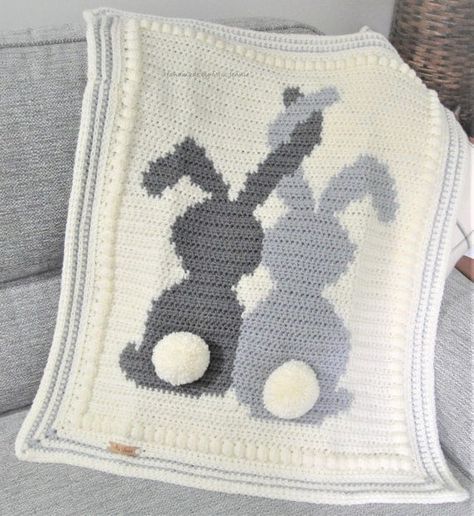 Lapghan Crochet, Rabbit Blanket, Blanket Sewing, Intarsia Crochet, Bunny Baby Blanket, Baby Afghan Patterns, Woodland Bunny, Crochet Baby Blanket Pattern, Bunny Blanket