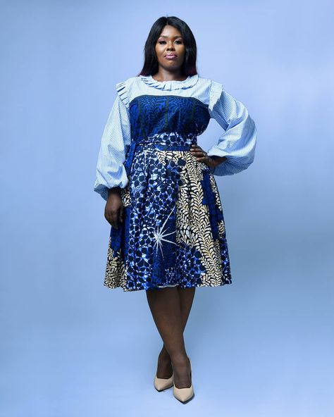 Circular Dresses Ankara, Dresses Ankara, Ankara Short, Ankara Designs, Short Gowns, Couture Dresses, Ankara, High Neck Dress, Couture