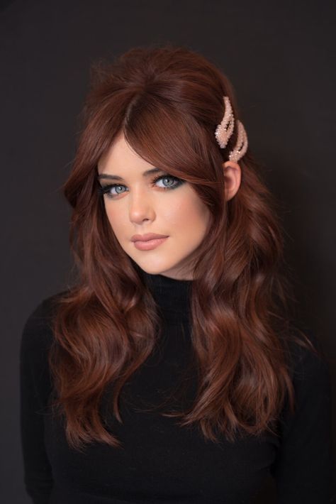 Imgur: The magic of the Internet Long Layered Haircuts, Hair Wax, Auburn Hair, Unique Hairstyles, Hair Color For Black Hair, Layered Haircuts, Brunette Hair Color, Hairstyles With Bangs, Auburn