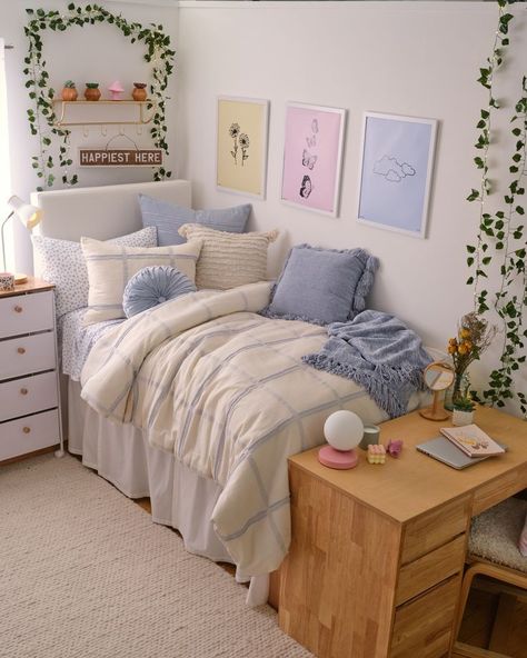 college dorm inspo cozy college dorm inspo cozy  pink college dorm inspo cozy  green college dorm inspo cozy  blue college dorm room inspo cozy Dorm Room Mood Board, Pink Coastal Dorm Room, Blue Dorm Aesthetic, College Dorm Room Ideas Blue, Blue College Dorm Room Ideas, Dorm Room Ideas Beachy, Dorm Room Inspo Blue, Blue And Green Dorm Room, College Dorm Room Ideas Cozy