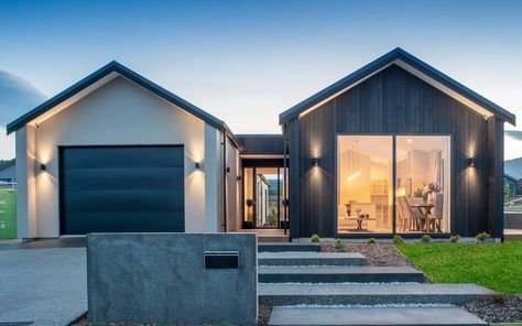 Nordic House Exterior, Coastal Home Exterior, Scandinavian Exterior Design, Upside Down House, Prospect House, Gable House, Pod House, Nordic House, Farmhouse Architecture