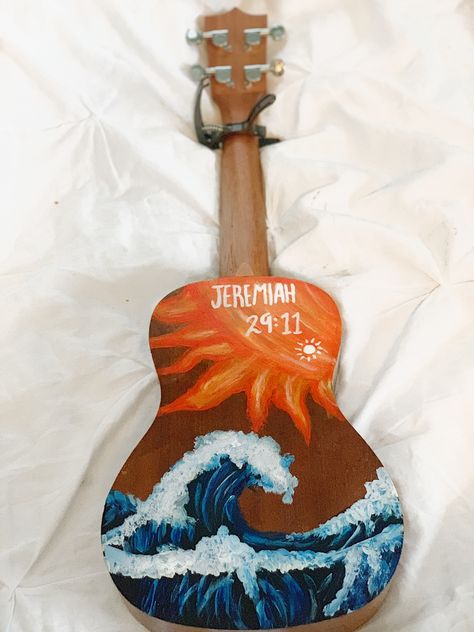 #ukelele #waves #beachy #paintedukelele Painting On Ukelele, Painted Ukelele Ideas, Painting Ukulele, Ukelele Painted, Ukulele Painting, Arte Do Ukulele, Painted Guitars, Acoustic Guitar Art, Painted Ukulele