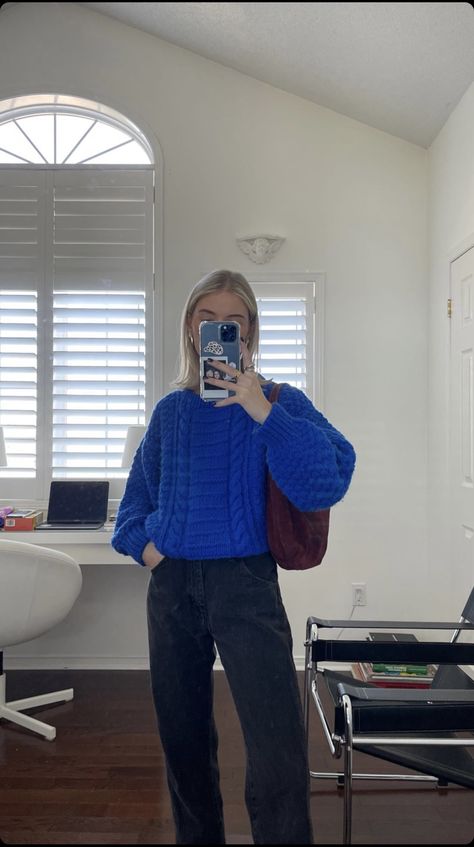 Blue Top Aesthetic, Cobalt Blue Outfit, Top Aesthetic, Autumn Fits, Blue Jumper, Outfit Fall, Not Me, Aesthetic Outfit, Blue Outfit