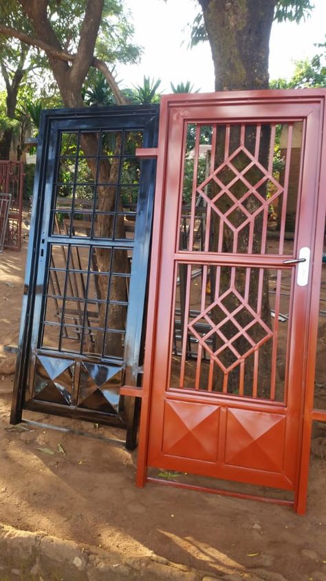 Single metal doors Door Grill Design Metals, Door Grill Design, Door And Window Design, Window Grill Design Modern, Door Grill, Gate Designs Modern, Grill Gate Design, Steel Door Design, Welded Furniture