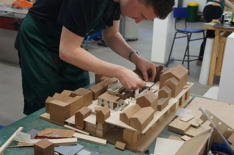 5 Model Making Tips for Architecture Students | Successful Archi Student Archi Student, Student Architecture, Site Analysis Architecture, Building Silhouette, Maker Studio, Architecture Foundation, Model Architecture, New York Buildings, Studio Ghibli Background