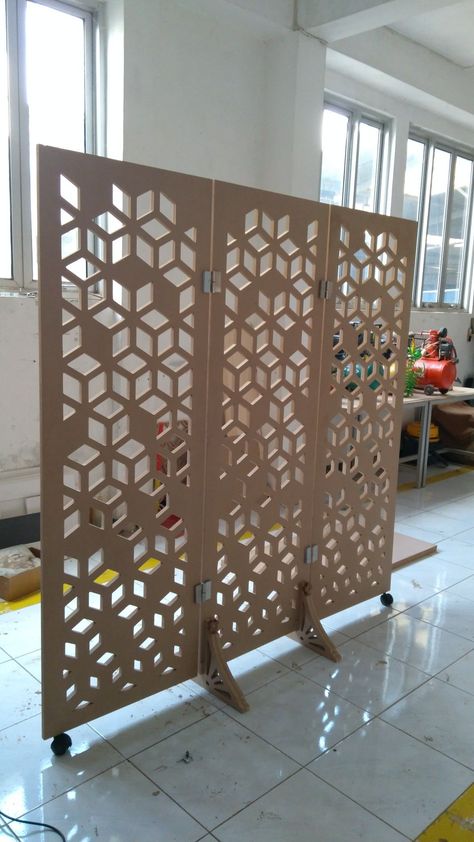 Mdf Partition, Wood Partition Design, Wood Partition, Folding Partition, Cnc Designs, Wooden Partitions, Front Door Design Wood, Router Projects, Grill Door Design