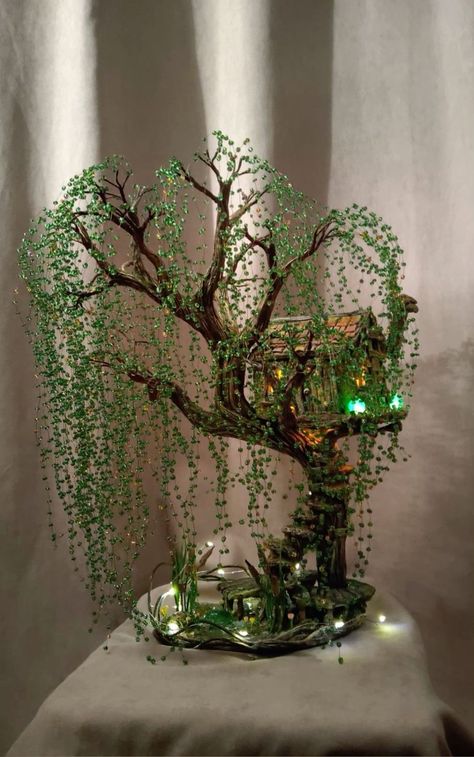 Bead Sculpture Ideas, Beaded Wire Tree, Wire Trees Diy How To Make, Crystal Tree Diy, Diy Wire Tree, Organizing Jewelry, Funny Illustrations, Ideas For Organizing, Seed Bead Crafts