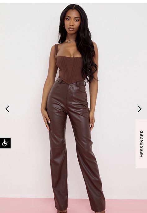 Brown Style Outfit, Brown Leather Outfit, Leather Pants Outfit Night Party, Brown Leather Pants Outfit, Leather Pants Outfit Night, All Brown Outfit, Faux Leather Pants Outfit, Leather Trousers Outfit, Lederhosen Outfit