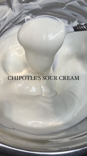 210K views · 4.9K reactions | Chipotle’s Sour Cream 🌶️ recipe ⬇️ Daisy Sour Cream (not optional) Bowl Whisk Mix till smooth. That’s it. #sourcream #chipotle #superbowlsunday #chipotlebowl #creamysauce | Alex Rios | alexrioscooks · Original audio Chipotle Copycat Sour Cream, Chipotle Sour Cream Copycat, Chipotle Sour Cream, Sour Cream Recipe, Daisy Sour Cream, Chipotle Bowl, Sour Cream Recipes, Super Bowl Sunday, Creamy Sauce