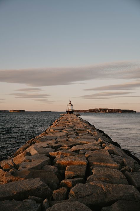 #iphonewallpapers #wallpaperideas #wallpaperforyourphone #lighthouse #maine #photography #sunset #sunsetphotography #wallpaper #naturephoto Maine Wallpaper, Lighthouse Aesthetic, Lighthouse Wallpaper, Lighthouse Maine, Lake Lighthouse, Mama Earth, Maine Photography, England Aesthetic, Maine Lighthouses