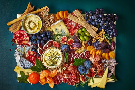 Christmas grazing platter Cheeseboard Recipe, Grazing Platter, Savoury Crackers, Baked Camembert, Holiday Platters, Cheese Board Set, Charcuterie Platter, Bbc Good Food, Baked Cheese