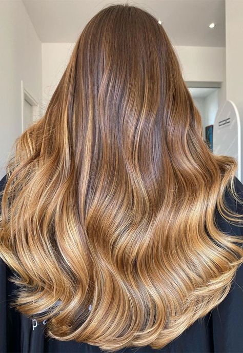 Brunette Balayage Hair Golden Blonde, Caramel Machiatto Hair, Russet Hair, Brown Hair Colour Shades, Hair Colour Shades, Hazelnut Hair Color, Coffee Hair Color, Espresso Hair, Hazelnut Hair