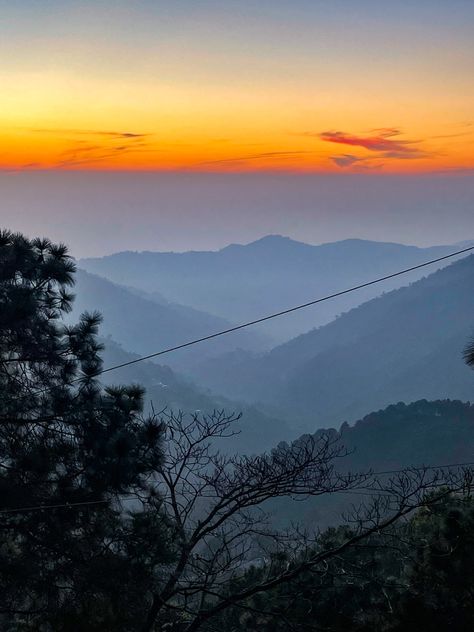 Mountain are soul’s fuel #arvinderphotography #landscape #mountains #kasauli #incredibleindia #hill Kasauli Aesthetic, Door Openings, Kodaikanal, Entrance Lobby, Scenic Travel, Landscape Mountains, Best Filters For Instagram, Ooty, Mountain Wallpaper