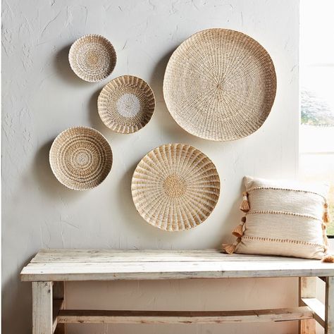 Transform your walls into works of art with these Neutral Wall Basket Sets! Add texture, depth, and a touch of bohemian flair to any room with these charming and versatile baskets. Mix and match sizes, shapes, and styles to create a personalized gallery wall that reflects your unique aesthetic. Small Set: https://lemonslimesboutique.com/products/small-neutral-wall-basket-set Large Set: https://lemonslimesboutique.com/products/large-neutral-wall-basket-set Wall Basket Decor Living Room, Personalized Gallery Wall, Basket Wall Decor, Neutral Walls, Coastal Design, Eco House, Basket Sets, Paper Straws, Baskets On Wall