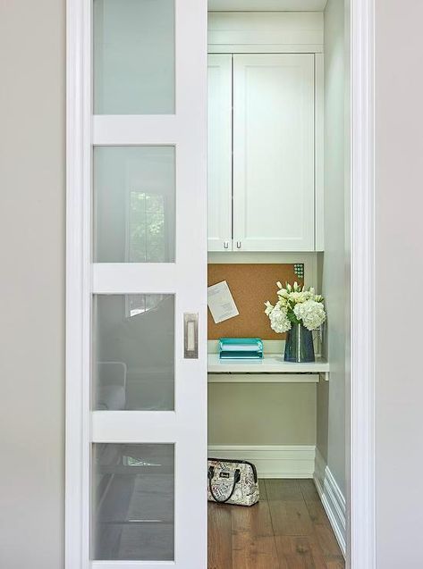 20 Little Known Small Room Ideas to Maximize Space Glass Pocket Door, Den Library, Pretty Apartments, Pocket Office, Owners Suite, Glass Pocket Doors, Office Doors, Small Office Design, Dream Ideas