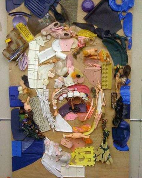 Art With Trash, Recycle Art Projects, Junk Art Ideas Recycling, Tom Deininger, Trash Art Recycled, Junk Art Ideas, Portrait Collage Art, Recycle Sculpture, Waste Art