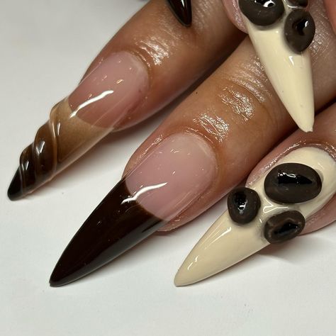 Espresso Martini Nails, Espresso Nails, Martini Nails, Espresso Martinis, Nail Piercing, Coffee Nails, London Nails, Plaid Nails, Instagram Coffee