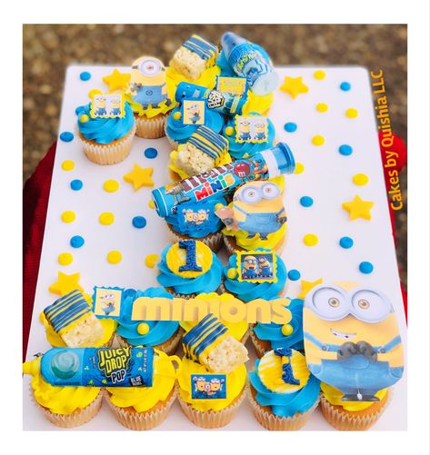 Minion Number Cake, Minion Cupcake Cake, Despicable Me Cupcakes, Minion Cups, Minions Cupcakes, Number 3 Cakes, Number 1 Cake, One In A Minion, Cake Designs For Boy