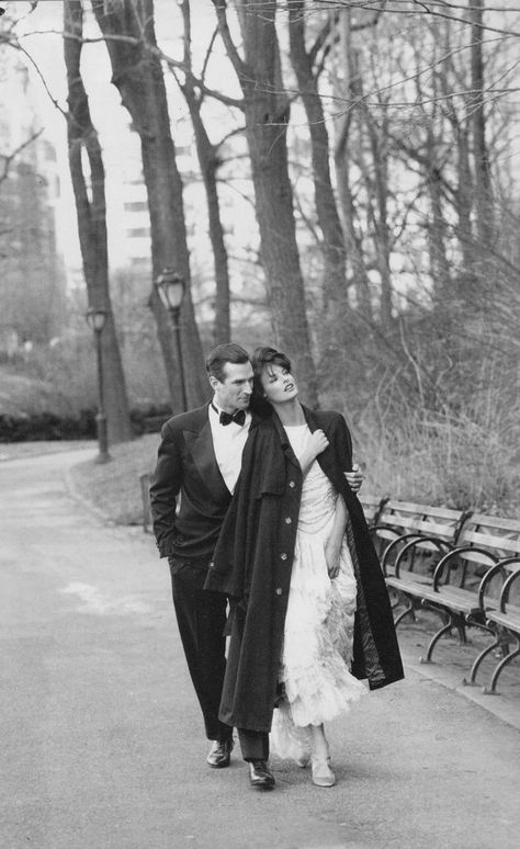 Shooting Couple, Vogue Editorial, Vintage Couples, 90s Supermodels, Valentino Couture, Helena Christensen, Roshe Run, Steven Meisel, Vintage Romance