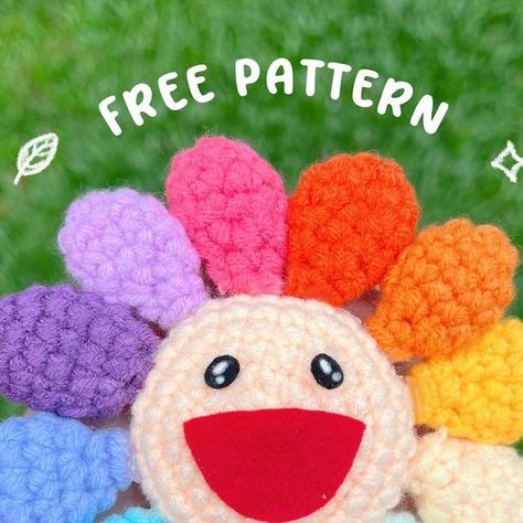 @crochefda on Instagram: "꒰ 🌈 ꒱ FREE PATTERN (rainbow smiley flower) ⑅·˚ ༘ ♡ - ₍🧶₎ thank you for 3k! here’s our belated celebration of releasing a free pattern for this rainbow smiley flower! have fun making and we hope that all of you will enjoy this free pattern~  ₍🗒₎ pattern credit to © @crochefda (us), inspo credit to © takashi murakami ₍🍧₎ story reshares are greatly appreciated <3 - ☁️ tagsヾ(๑ˊᵕˋ๑)◞♡ #crochet #crocheting #amigurimi #crochetamigurimi #crocheter #crochetersofinstagram #artsandcraft #cute #cutecrochet #plushie #crochetplushie #yarn #crochetyarn #crochetaddict #crochetflower #flower #flowerplushie #crochetrainbow #rainbow #smile #rainbowflower #takashimurakami #aesthetic #crochetbuckettag #freepattern #crochetpattern #freecrochetpattern" Murakami Flower Crochet, Takashi Murakami Flower, Crochet Rainbow Plushies, Flower Plush Crochet Pattern, Rainbow Flower Crochet, Murakami Flower Plush, Crochet Groovy Flower, Murakami Flower, Rainbow Project