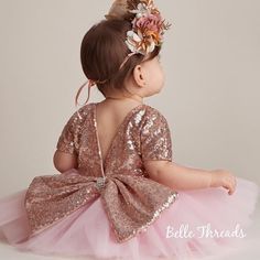 Gold Tutu Dress, Minnie Mouse Birthday Decorations, Gold Tutu, Mom Daughter Outfits, Gold Party Decorations, Tutu Dresses, Princess Elizabeth, Pink Tulle, Back View